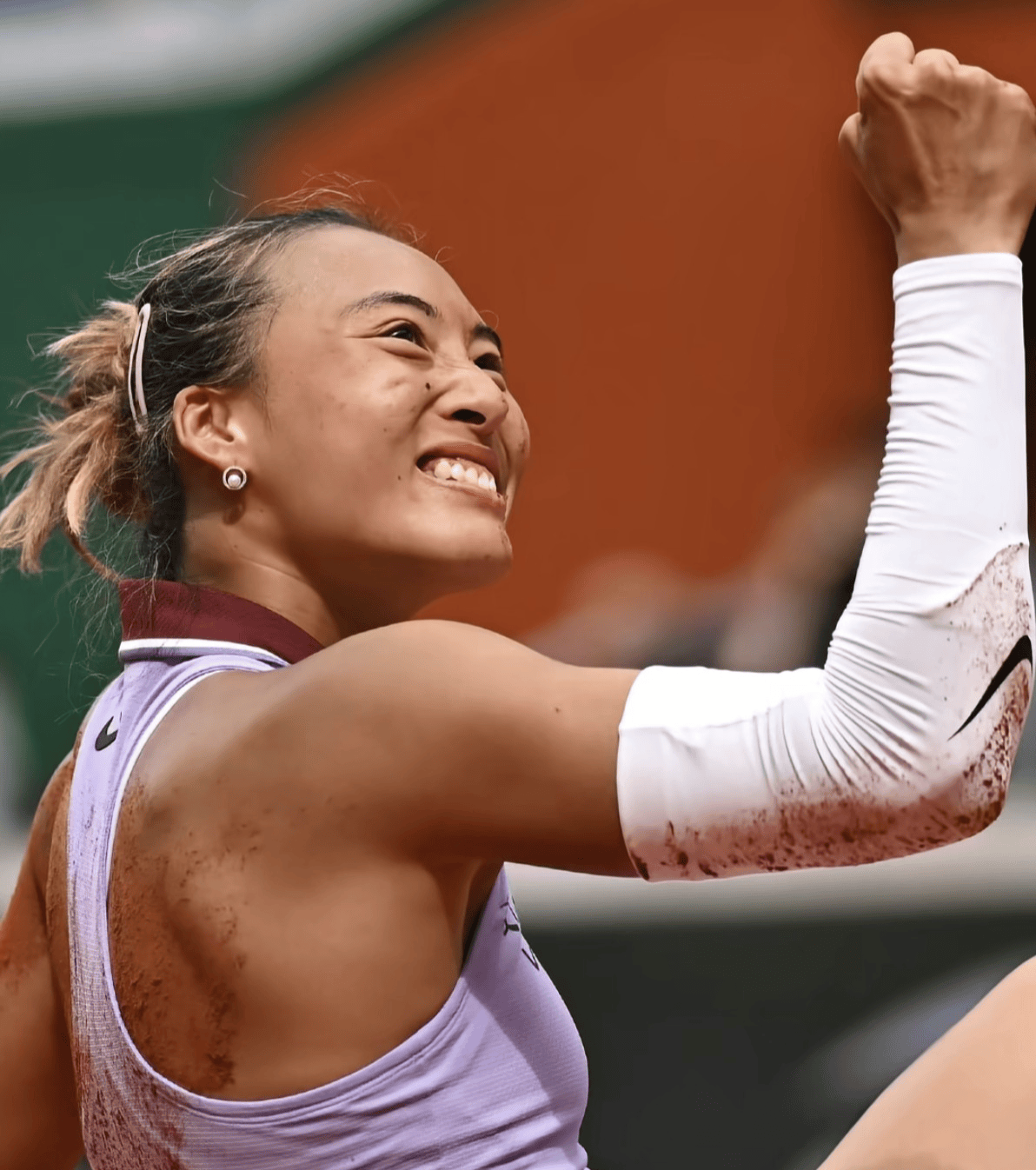 九游VIP-女子足球比赛频频登上热搜榜,赢得关注