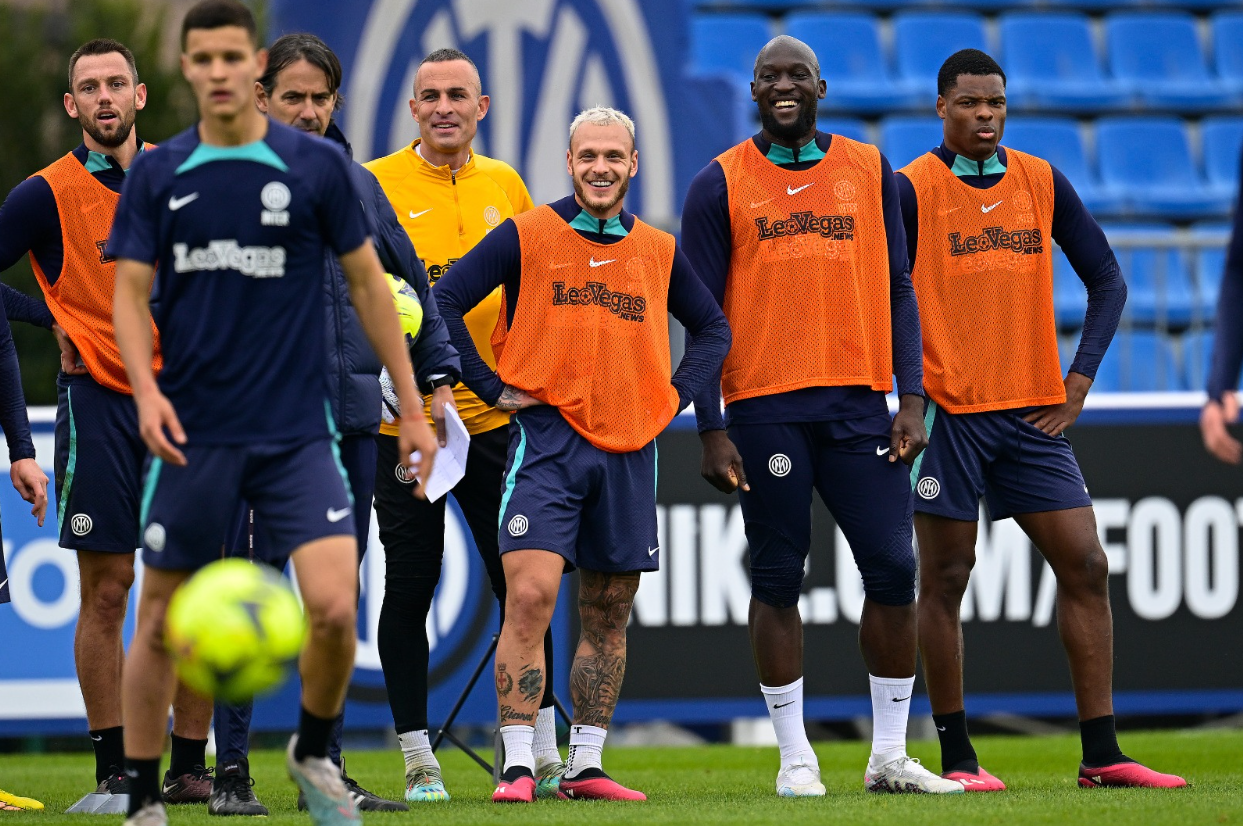 包含国际米兰客场不败,晋级希冀尚存的词条 包含国际米兰客场不败,晋级希冀尚存的词条