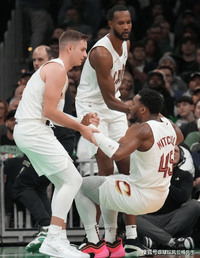 包含爵士客场负于魔术,米切尔分难救主的词条 包含爵士客场负于魔术,米切尔分难救主的词条