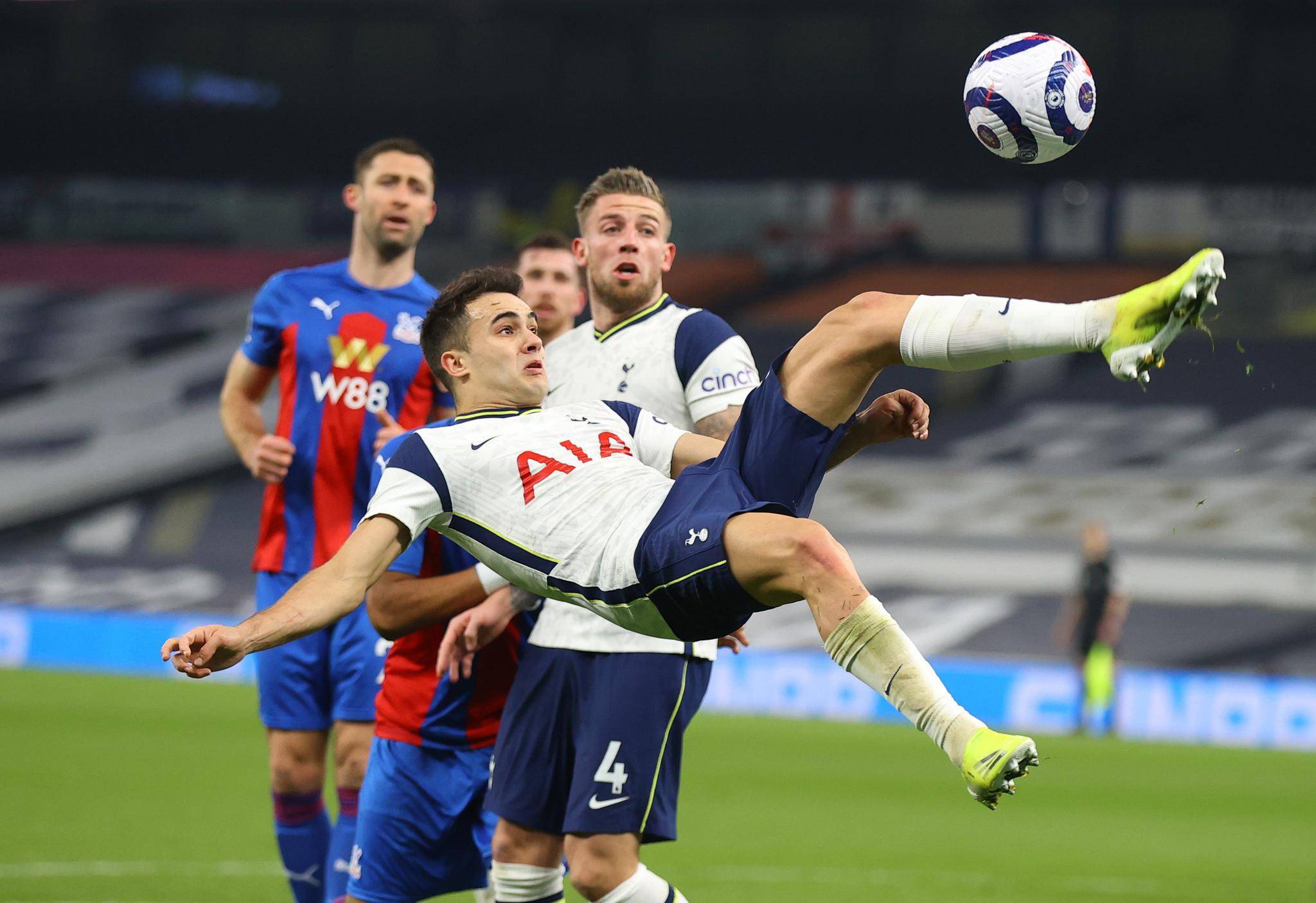 水晶宫险胜,英格兰顶级联赛排名逐渐上升的简单介绍 水晶宫险胜,英格兰顶级联赛排名逐渐上升的简单介绍