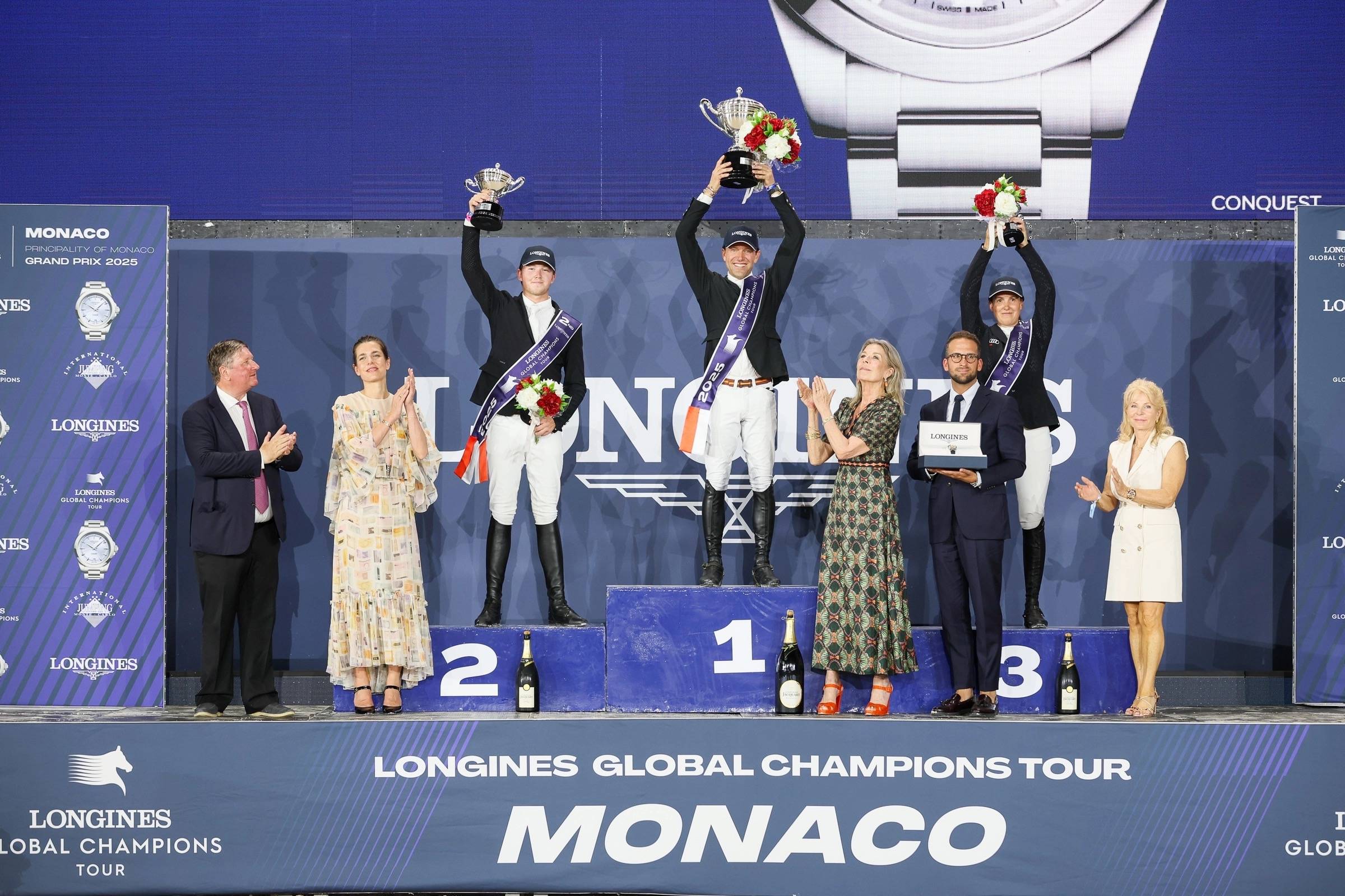 德国选手斩获第一名,领跑比赛 德国选手斩获第一名,领跑比赛