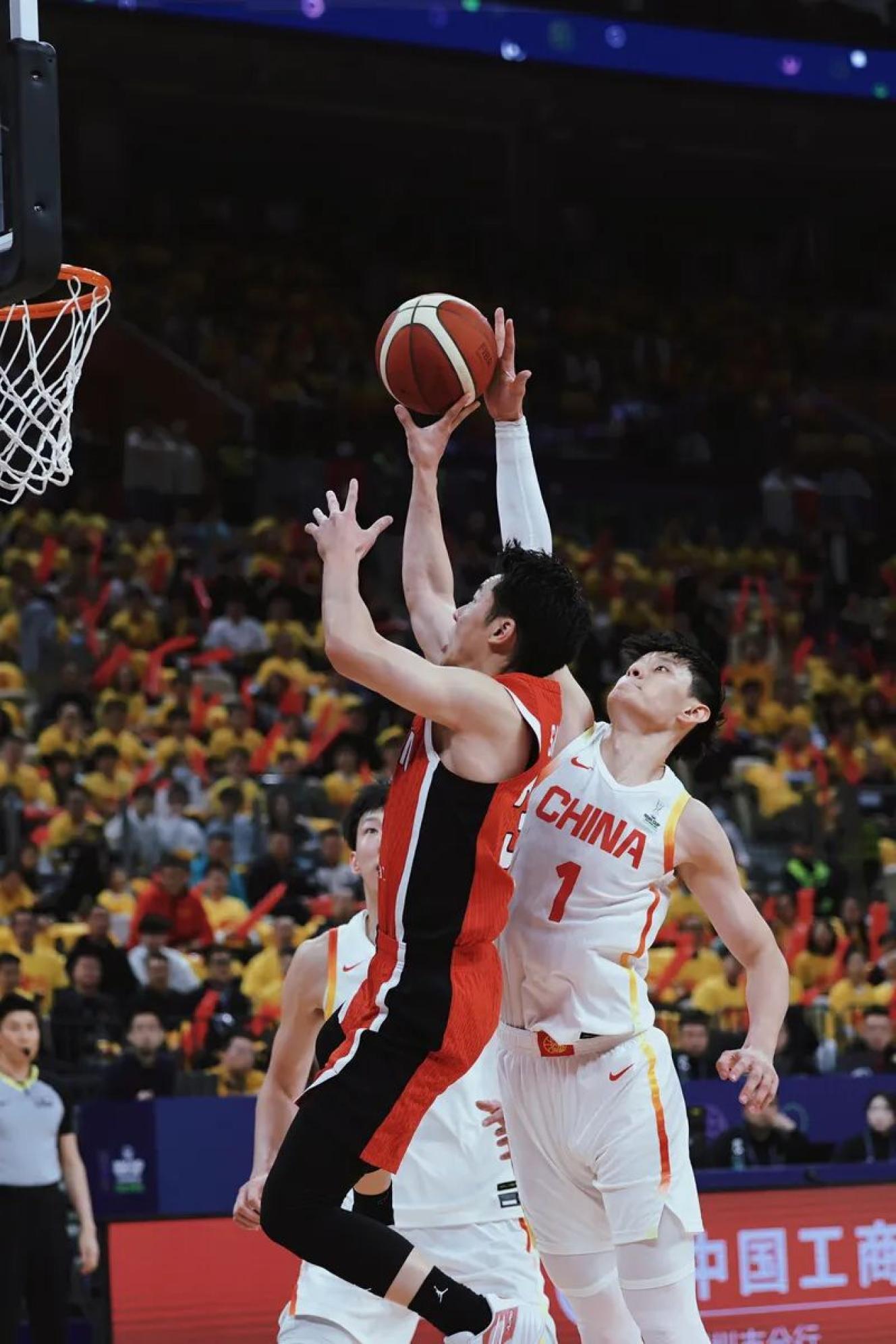 九游娱乐官方-深圳男篮全队发挥出色,豪取胜利的简单介绍