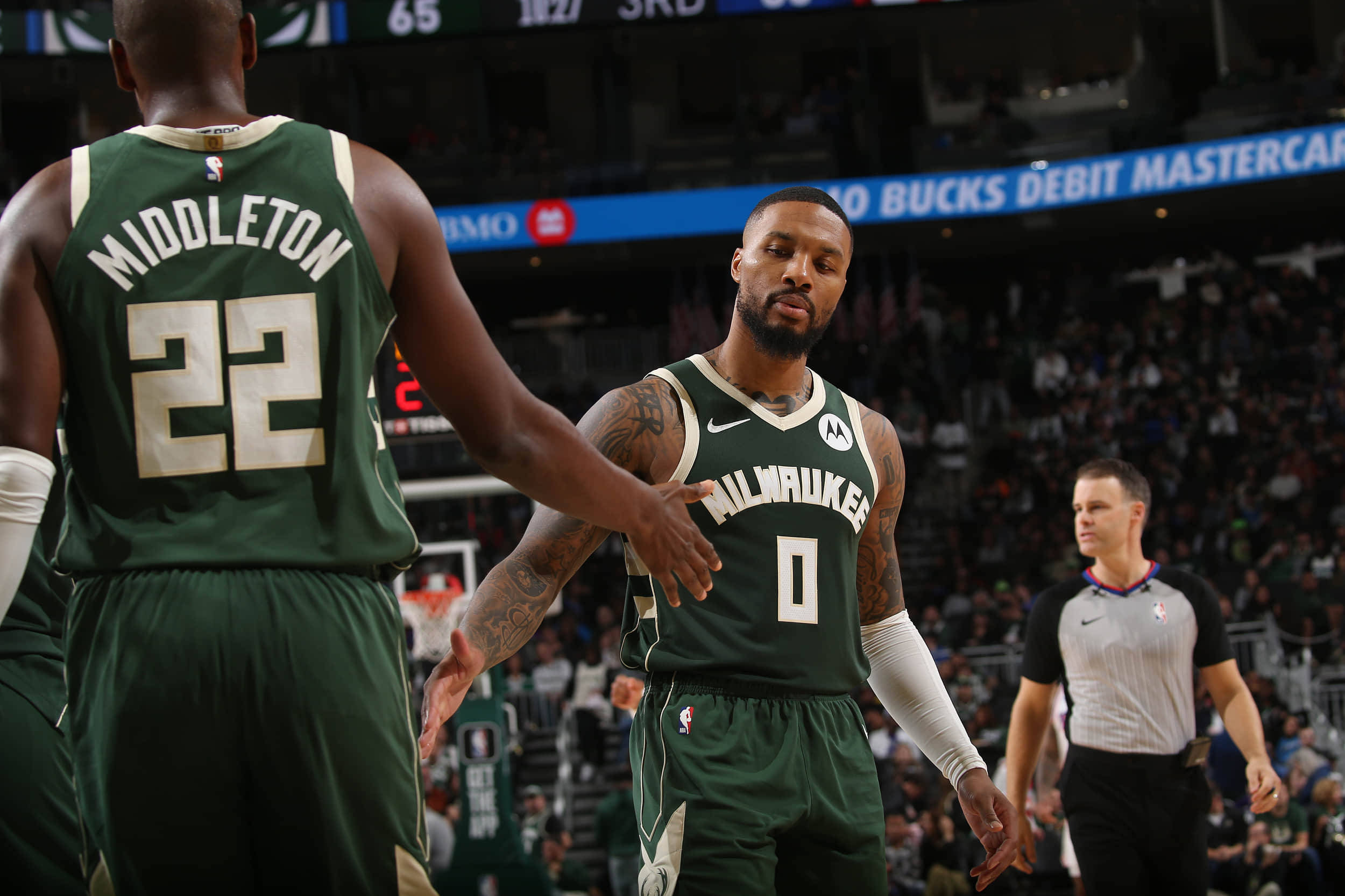 九游娱乐官方-雄鹿客场擒下爵士,取得六连胜