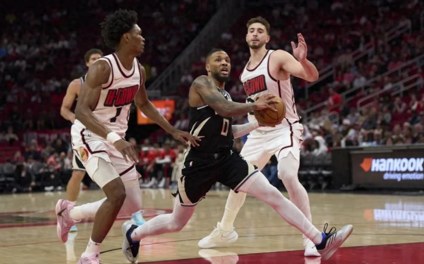 雄鹿客场擒下爵士,取得六连胜 雄鹿客场擒下爵士,取得六连胜