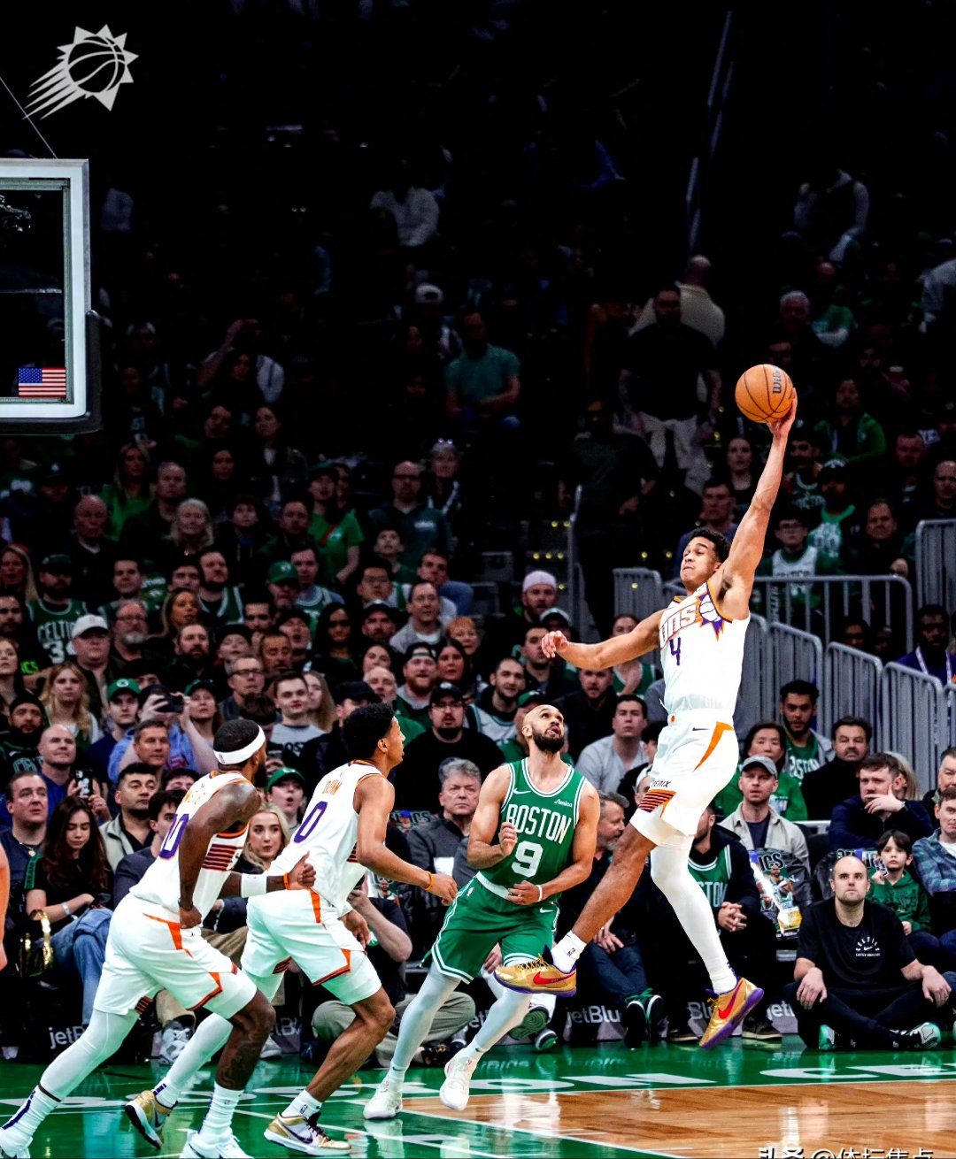 开拓者主场击败太阳，迎来五连胜！